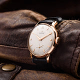 ROSE GOLD ZENITH WATCH. CHRONOMETRE CAL 135. MOVEMENT 1950s